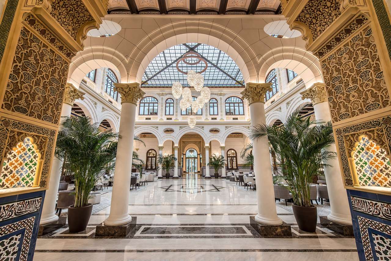 De lobby van het hotel in Malaga legpuzzel online