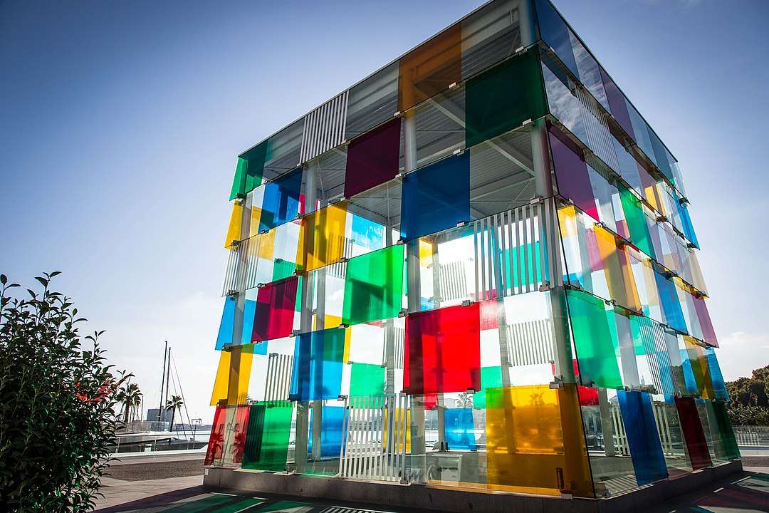 Malaga Palazzo di vetro colorato puzzle online