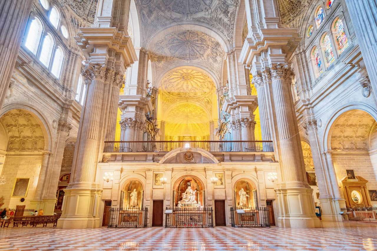 Malaga Kathedrale Innenraum Puzzlespiel online