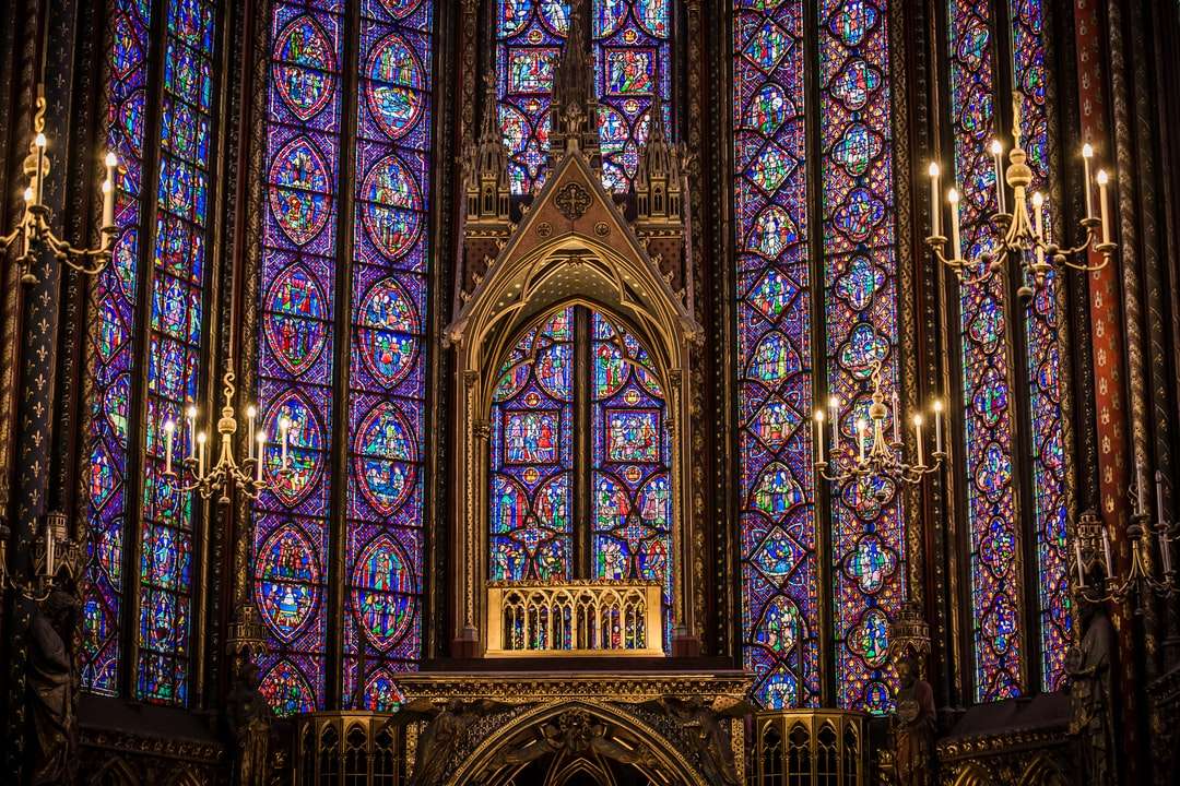 pared de mosaico de vidrio de la catedral rompecabezas en línea
