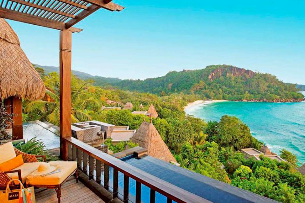 Seychellerna - utsikt från terrassen Pussel online