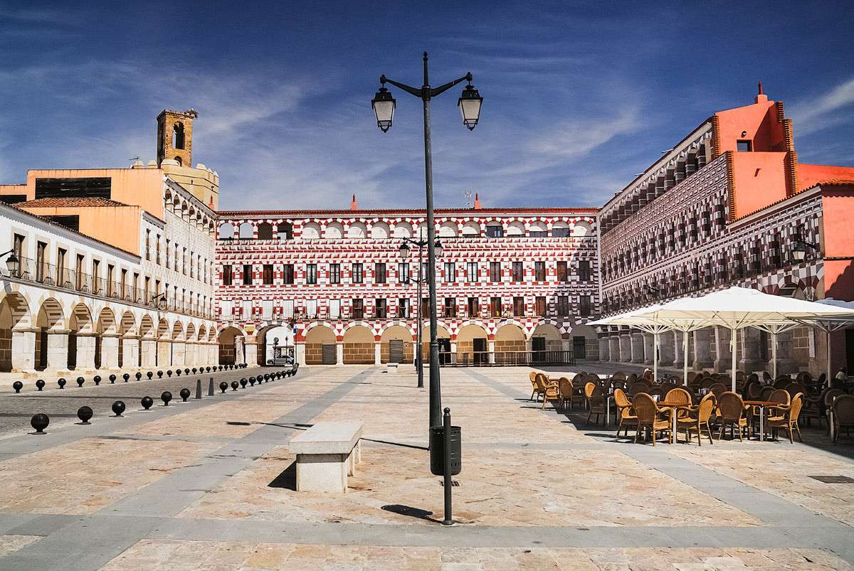 Badajoz Plaza Major Spanien Online-Puzzle