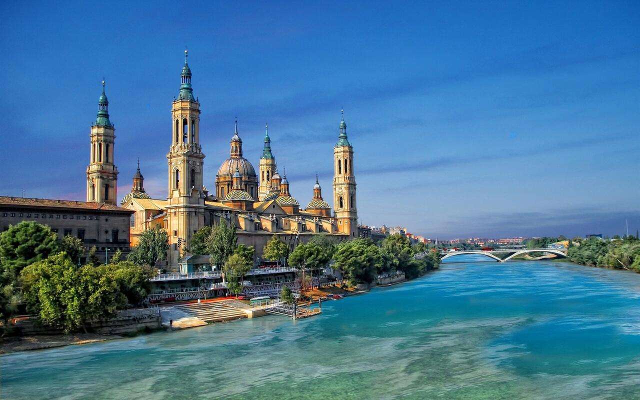 Saragossa stad in Spanje legpuzzel online