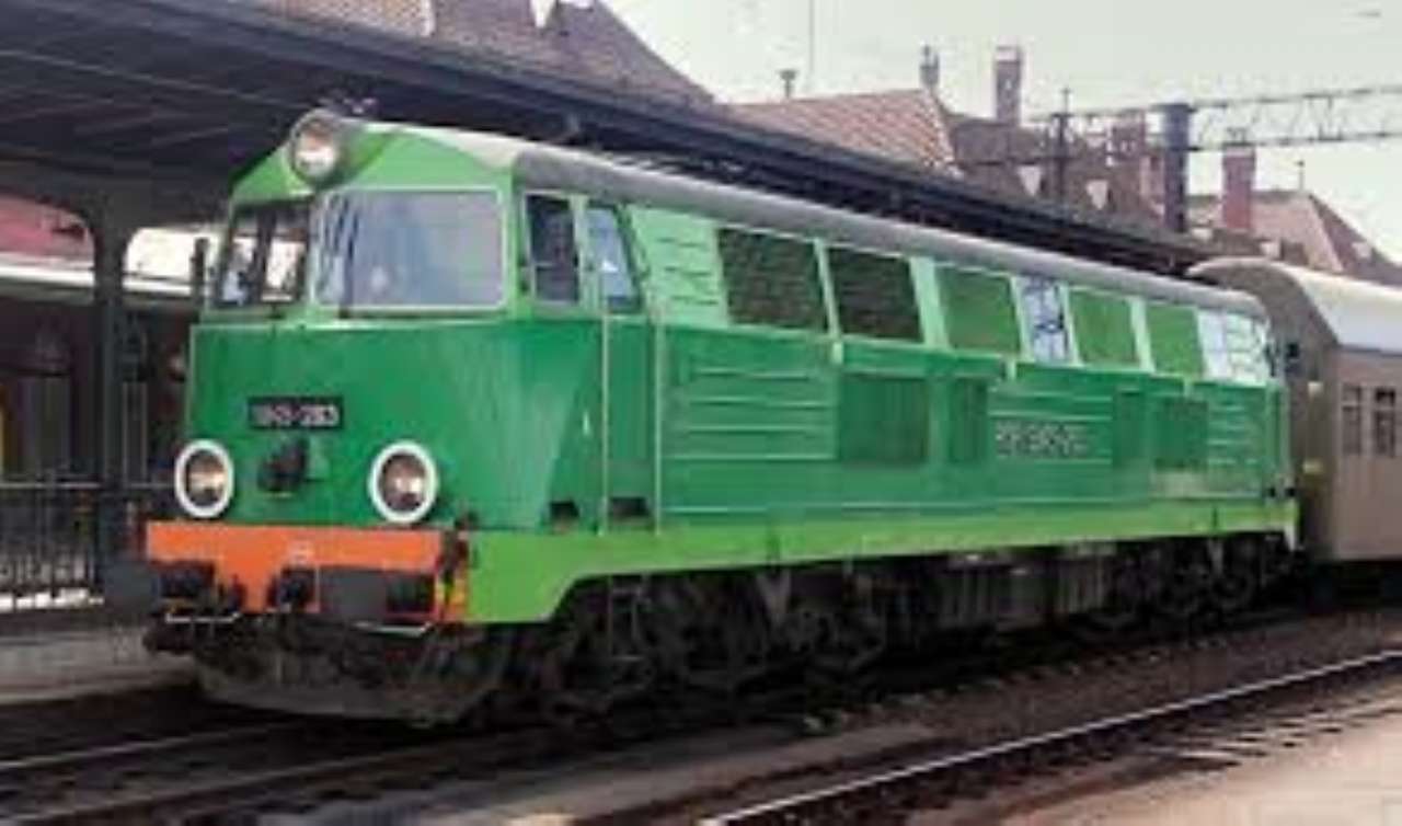 Die SU45-Lokomotive Online-Puzzle