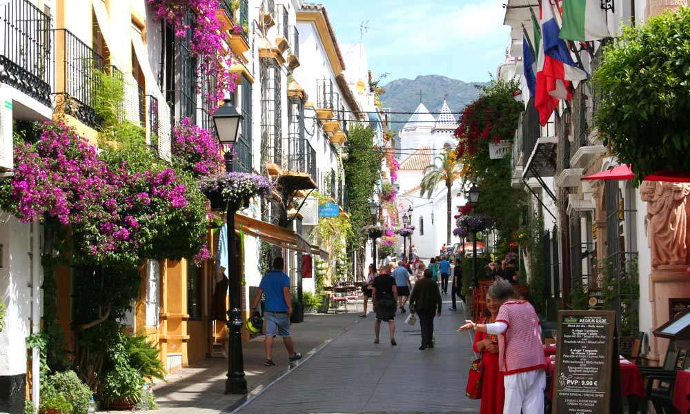 Marbella stad i södra Spanien pussel på nätet