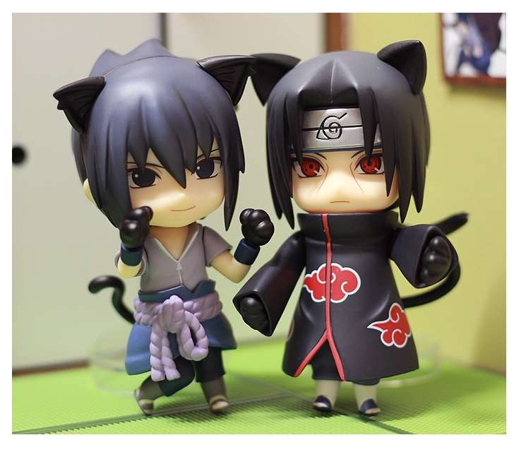 Sasuke e Itachi em modo gato puzzle online
