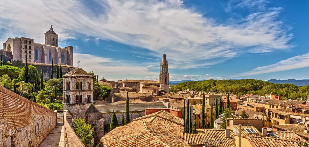 Girona city in Spain jigsaw puzzle online