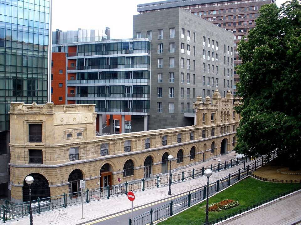 Ciudad de Bilbao en España rompecabezas en línea