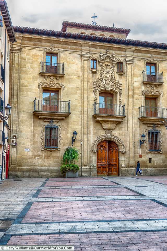 Logrono Museum Rioja Španělsko skládačky online