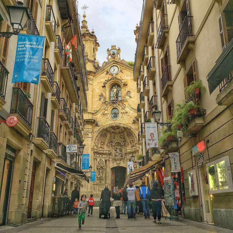 Город Сан-Себастьян в Испании пазл онлайн