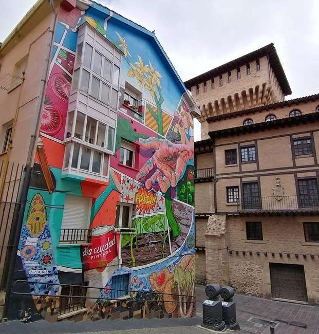 Град Витория Гастеиз в Испания онлайн пъзел