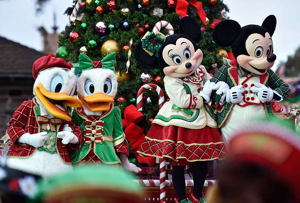 Kerstparade in Disney-parken online puzzel