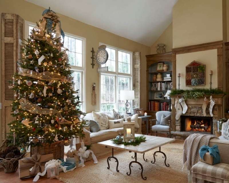 Χριστουγεννιάτικο δωμάτιο με τζάκι παζλ