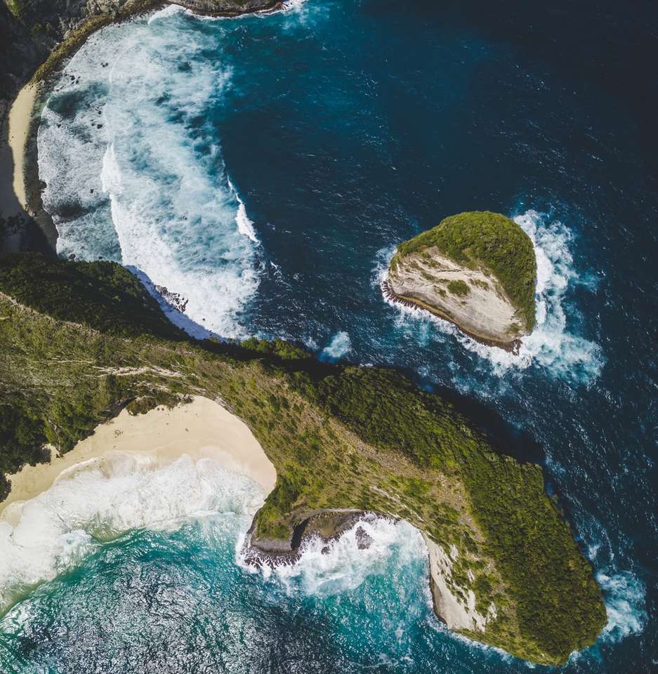 fotografia aérea da ilha puzzle online