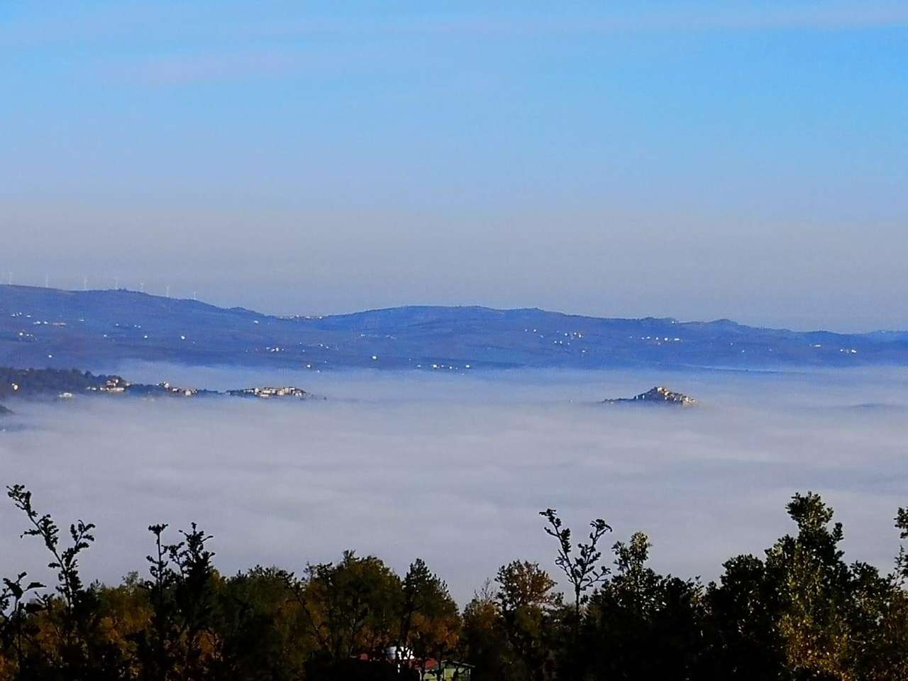 Calitri foggy AV Itália puzzle online
