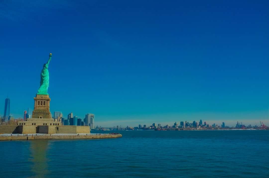 Statue of Liberty jigsaw puzzle online