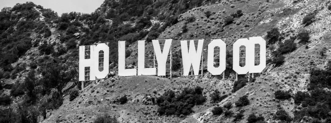 Hollywood tecken Los Angeles, Kalifornien under dagen Pussel online