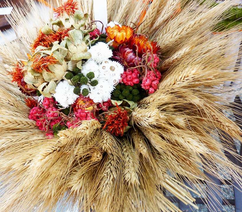torr bukett spannmål och blommor Pussel online