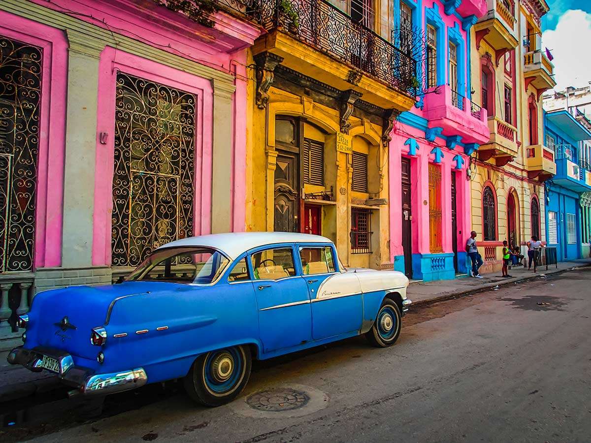 кола в Хавана онлайн пъзел