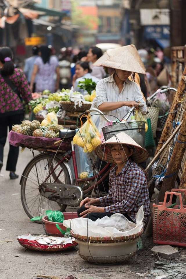 Ринок свіжих фруктів - Ханой - В'єтнам онлайн пазл