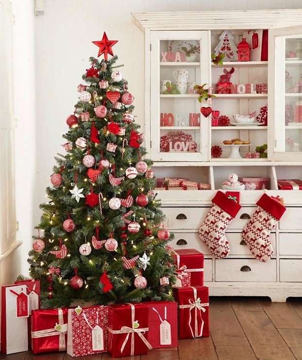 Рождественская елка онлайн-пазл