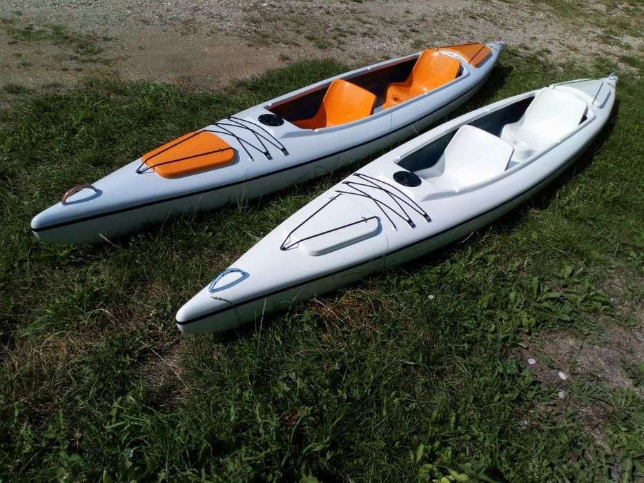 Dos kayaks y kayaks rompecabezas en línea
