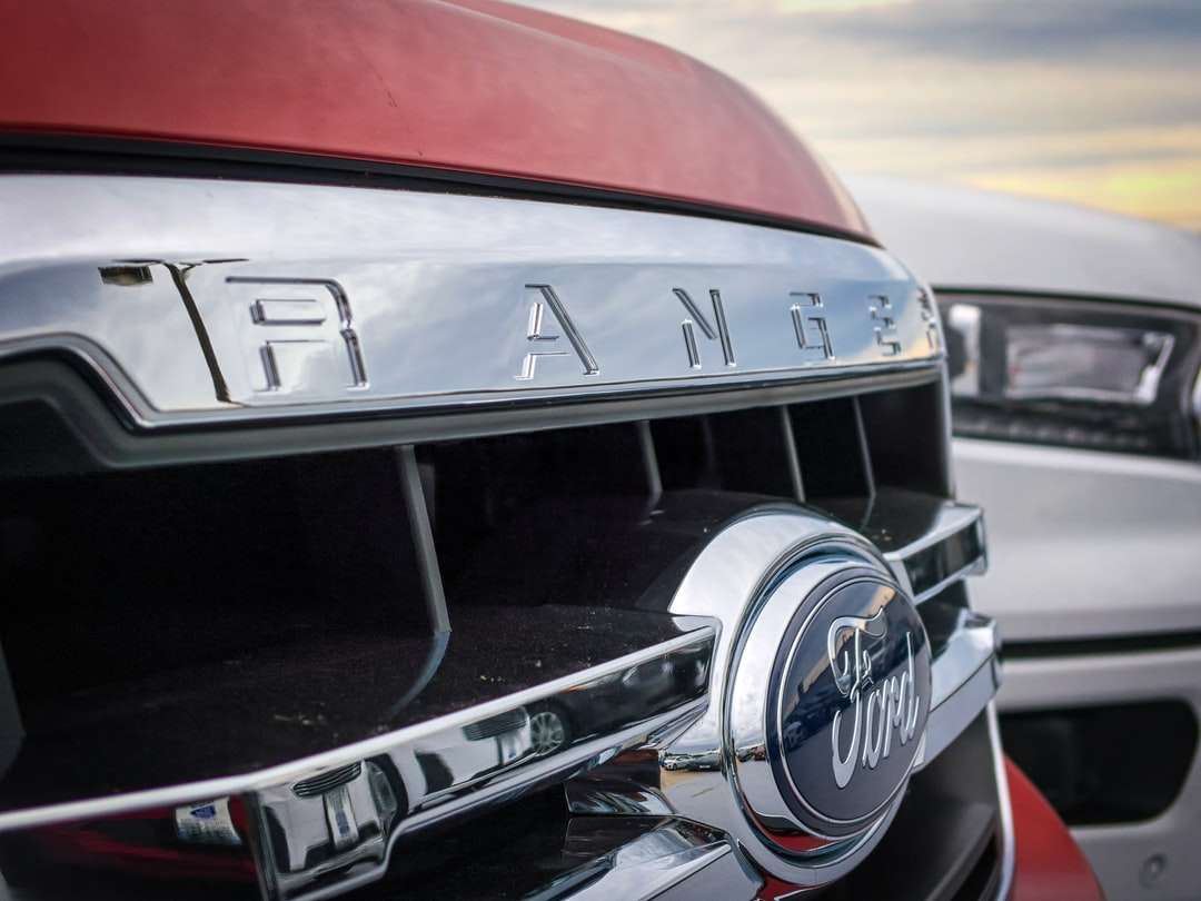 Ford Ranger vermelho quebra-cabeças online