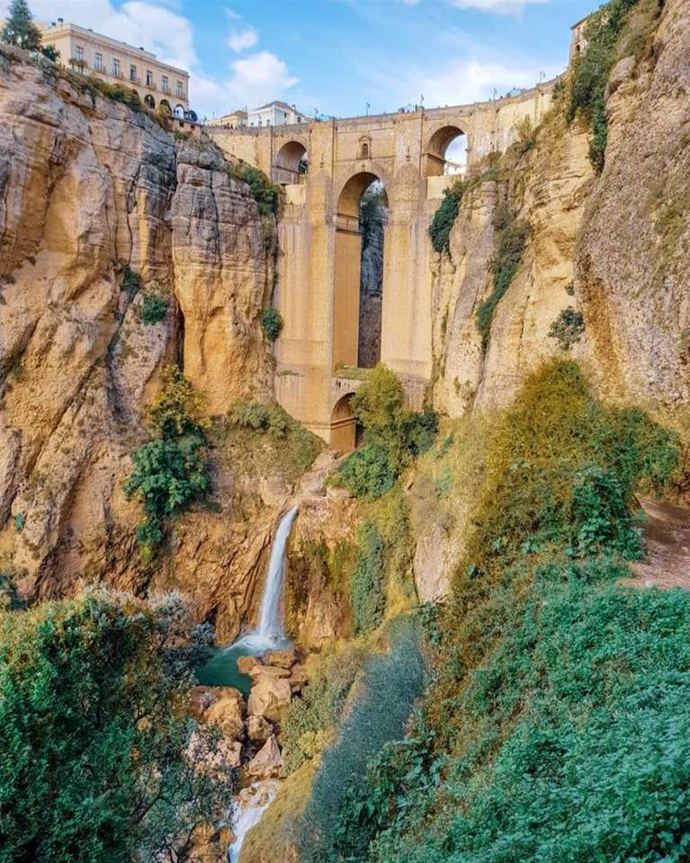 Viaduct în Spania jigsaw puzzle online