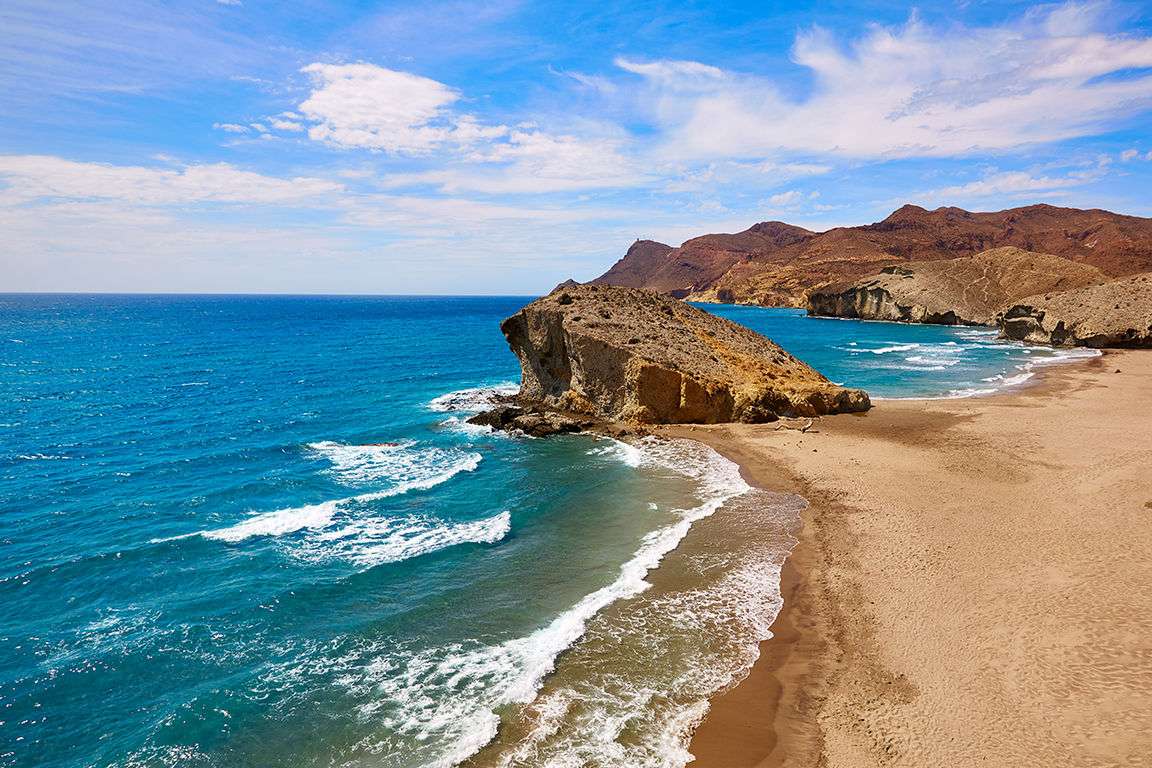 Playa de Monsul España rompecabezas en línea