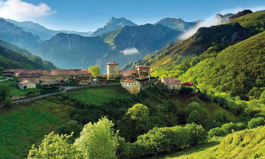 Locul Asturia în Spania jigsaw puzzle online