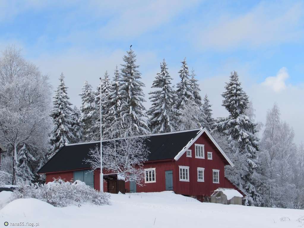 снежна зима, къща онлайн пъзел