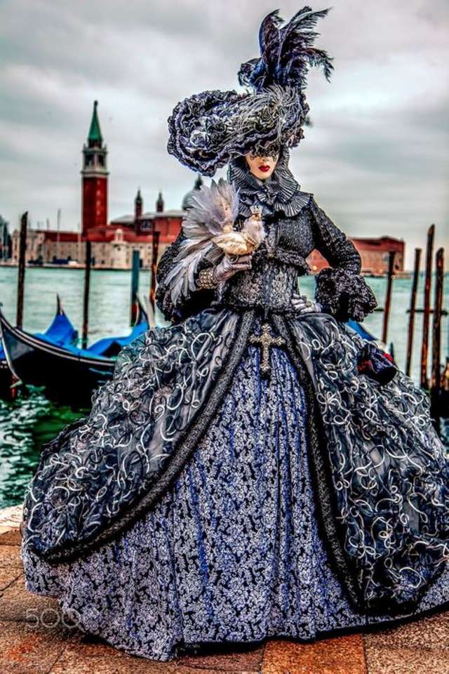 Măști și costume venețiene jigsaw puzzle online