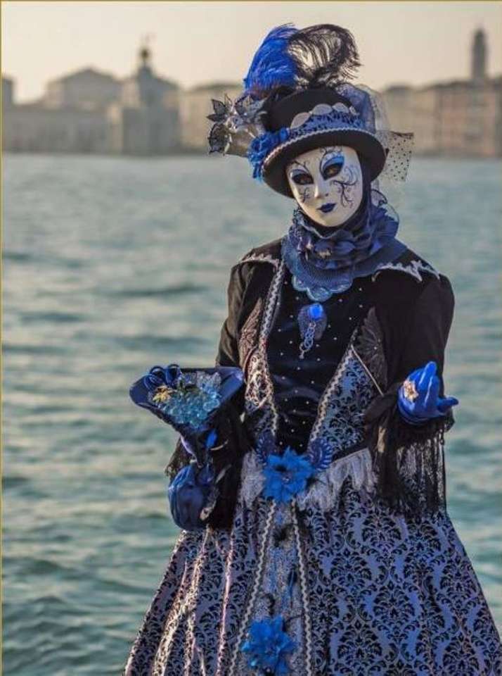 Venetian masks and costumes online puzzle