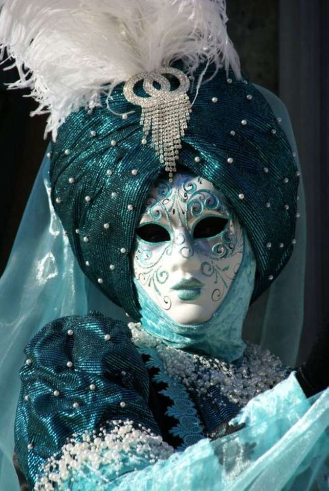 Венеціанські маски та костюми онлайн пазл