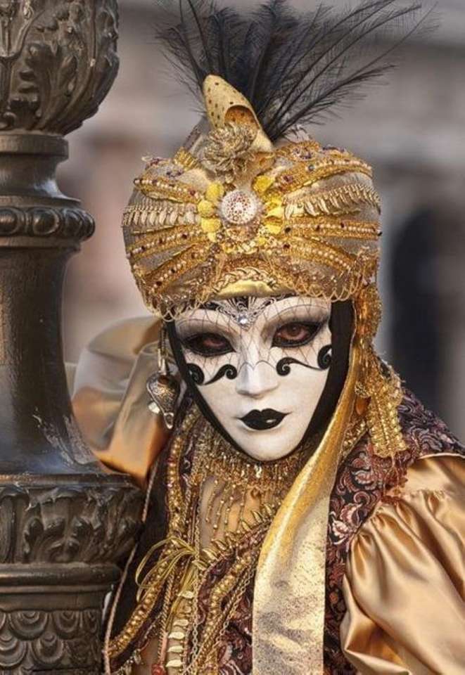 Венецианские маски и костюмы онлайн-пазл