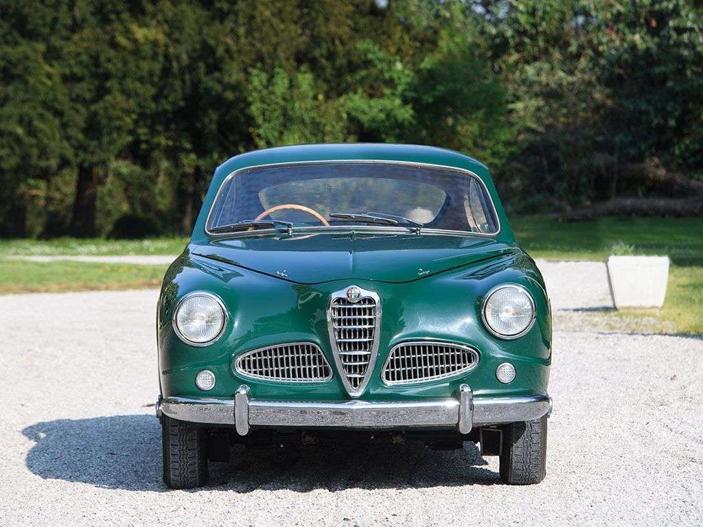 Alfa Romeo 1900 C - 1952 Італія пазл онлайн