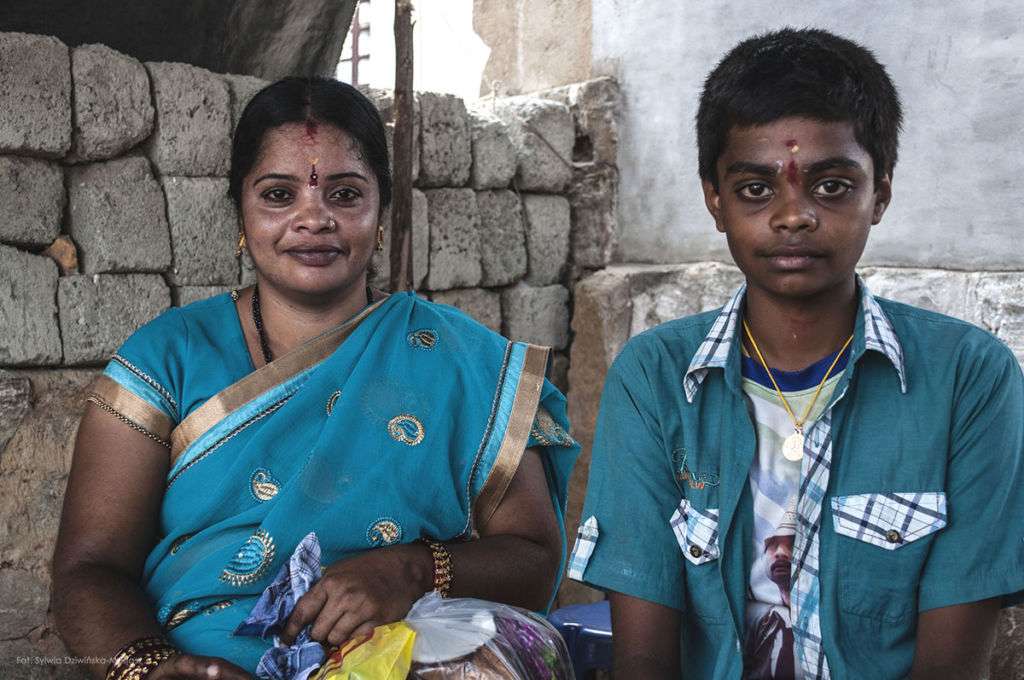 άνθρωποι στη νότια Ινδία παζλ online