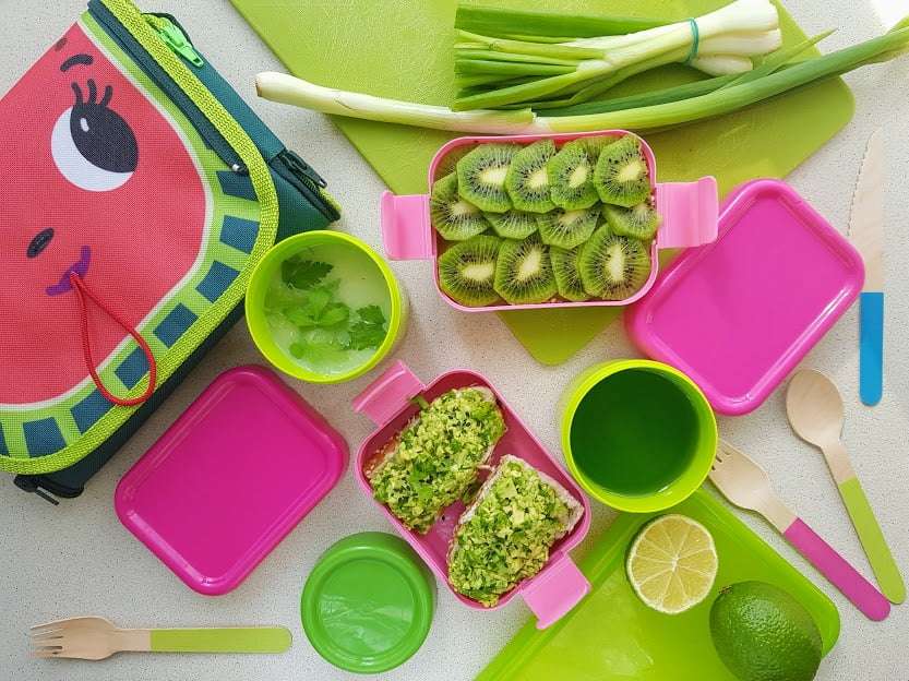 赤ちゃんのための緑の食べ物や飲み物 ジグソーパズルオンライン