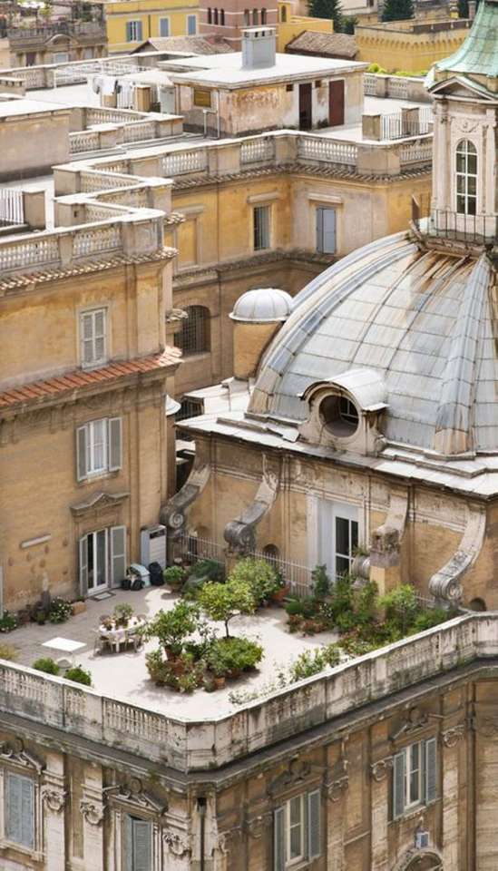 Терраса на крыше в Италии онлайн-пазл