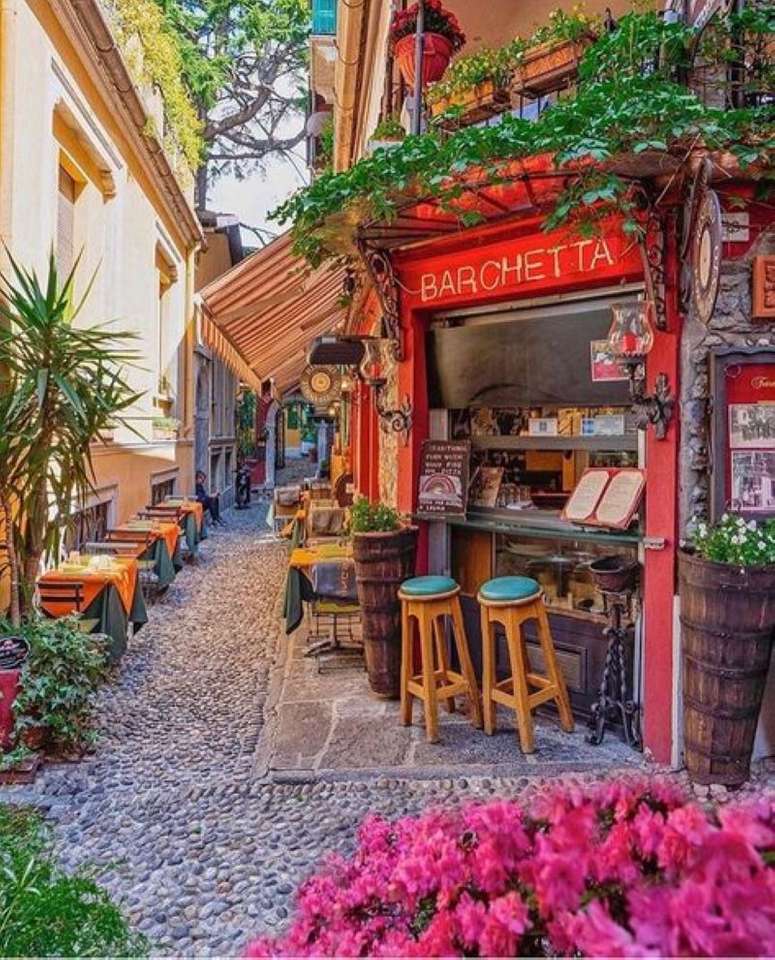 Gränd i Italien restaurang pussel på nätet