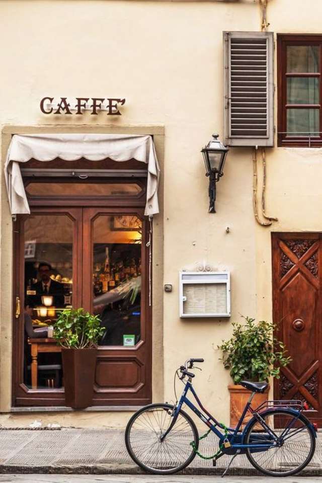 Café en Italie et vélo puzzle en ligne