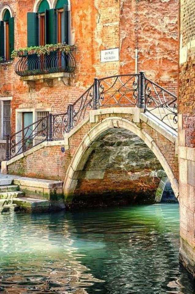 Puente y canal lateral de Venecia rompecabezas en línea