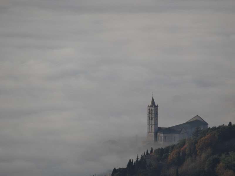 brouillard dans les Apennins Italie puzzle en ligne