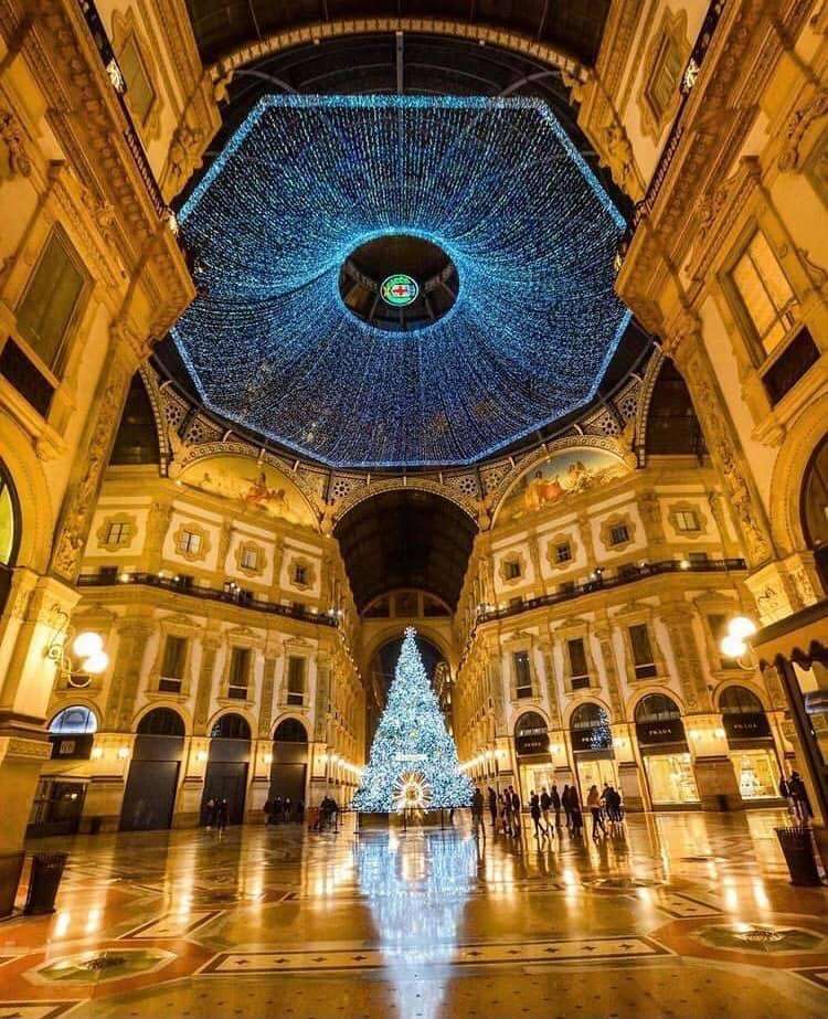 Vittorio Emanuele II Galéria Milánó, Olaszország kirakós online