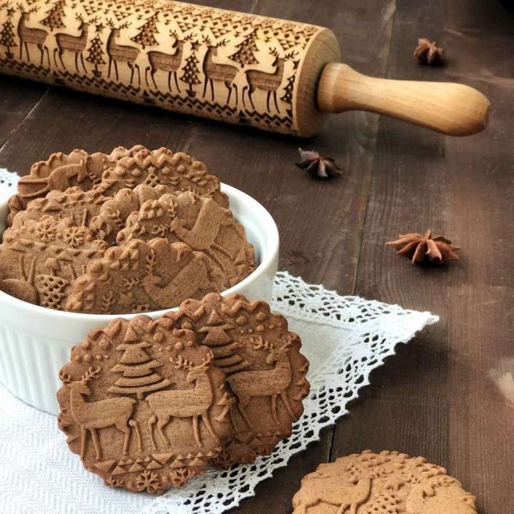 prăjituri modelate dintr-un sucitor jigsaw puzzle online