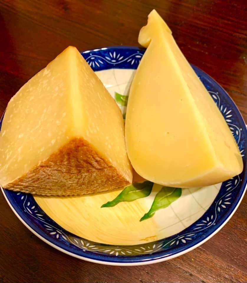 Pecorino- und Caciocavallo-Käse aus Lucania Italien Puzzlespiel online