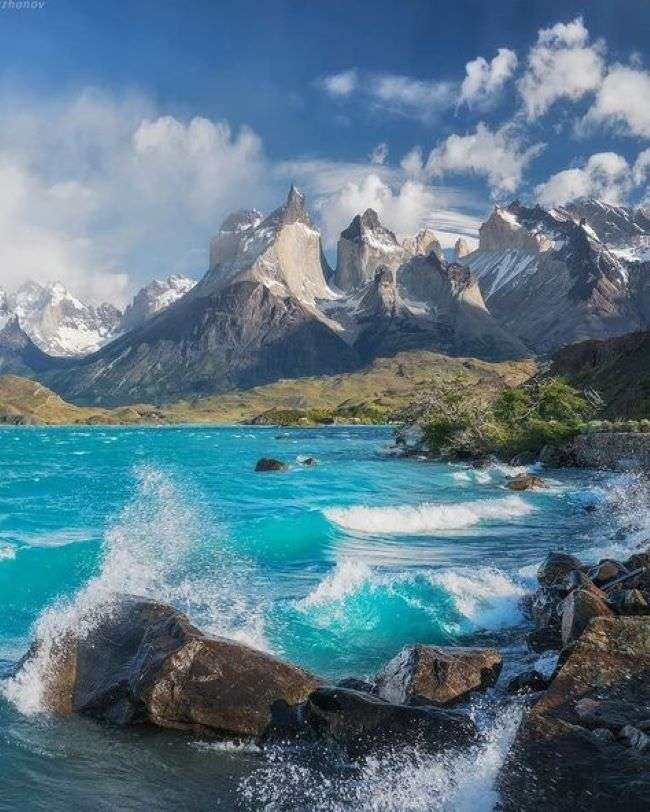 Mountains by the stormy sea jigsaw puzzle online