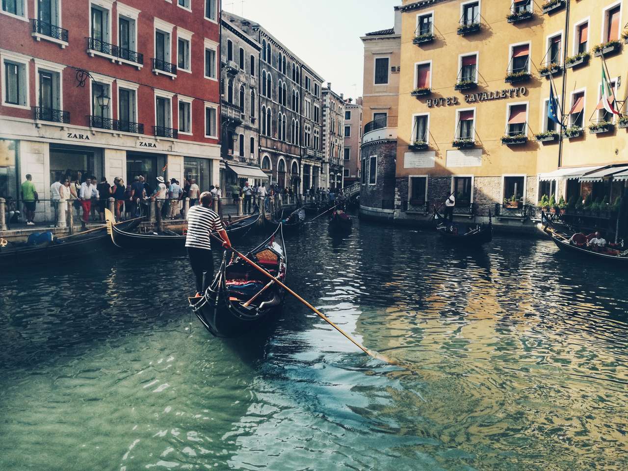 Venedigs charm pussel på nätet