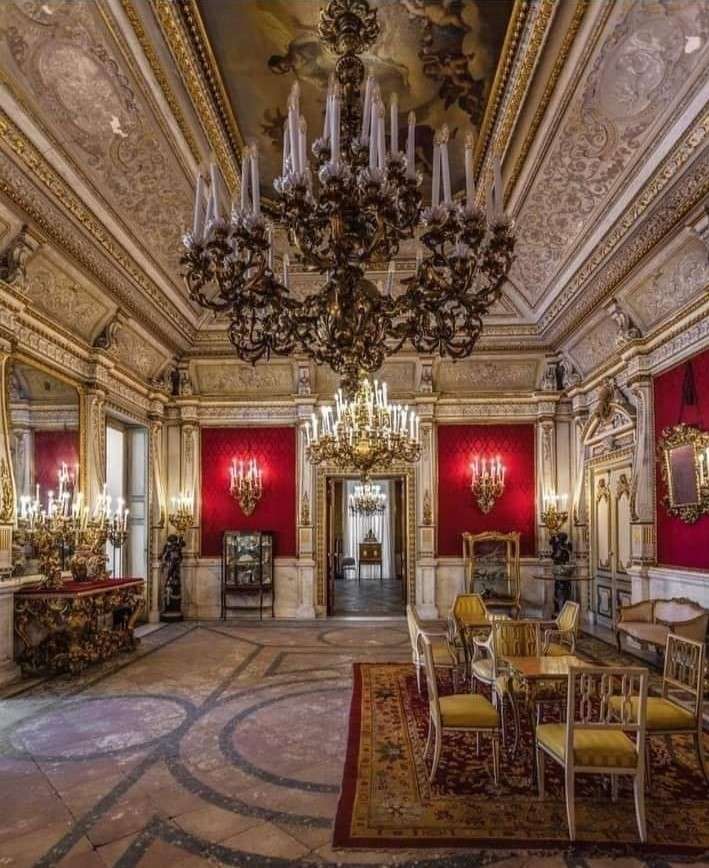 Villa Pignatelli röda rum Neapel Italien Pussel online