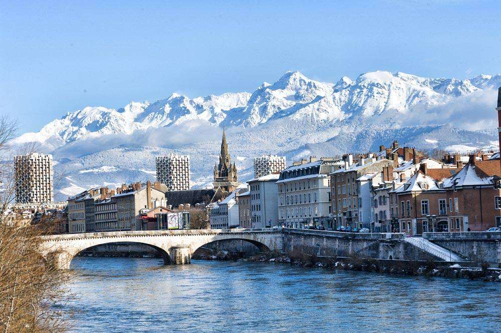 Grenoble im Winter Puzzlespiel online
